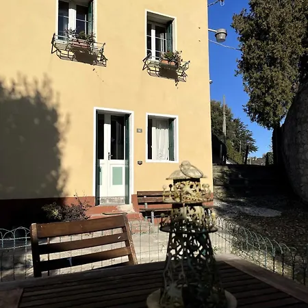 Casa Gialla Apartment Creazzo