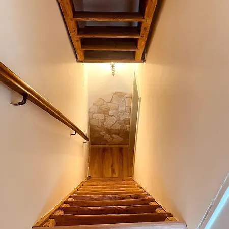 Casa Gialla Apartment Creazzo